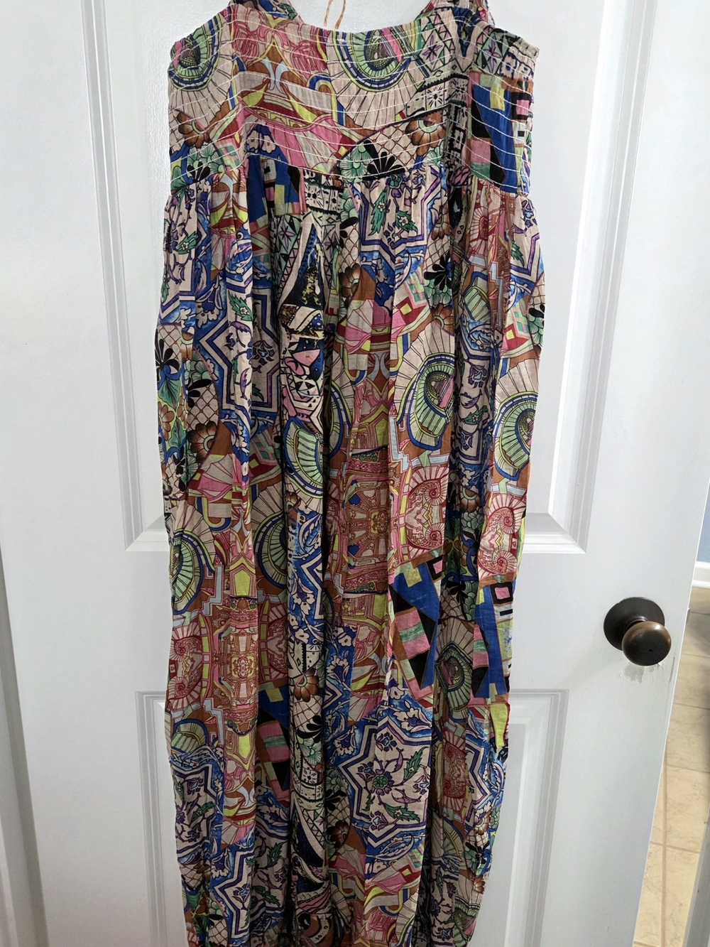 GIGIO Multicolor Printed Maxi Jumpsuit with Adjustable Straps - Picture 3 of 5